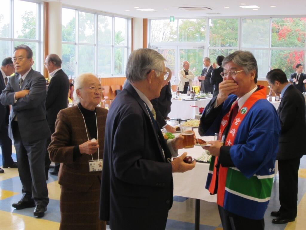 2015konhin05.jpg