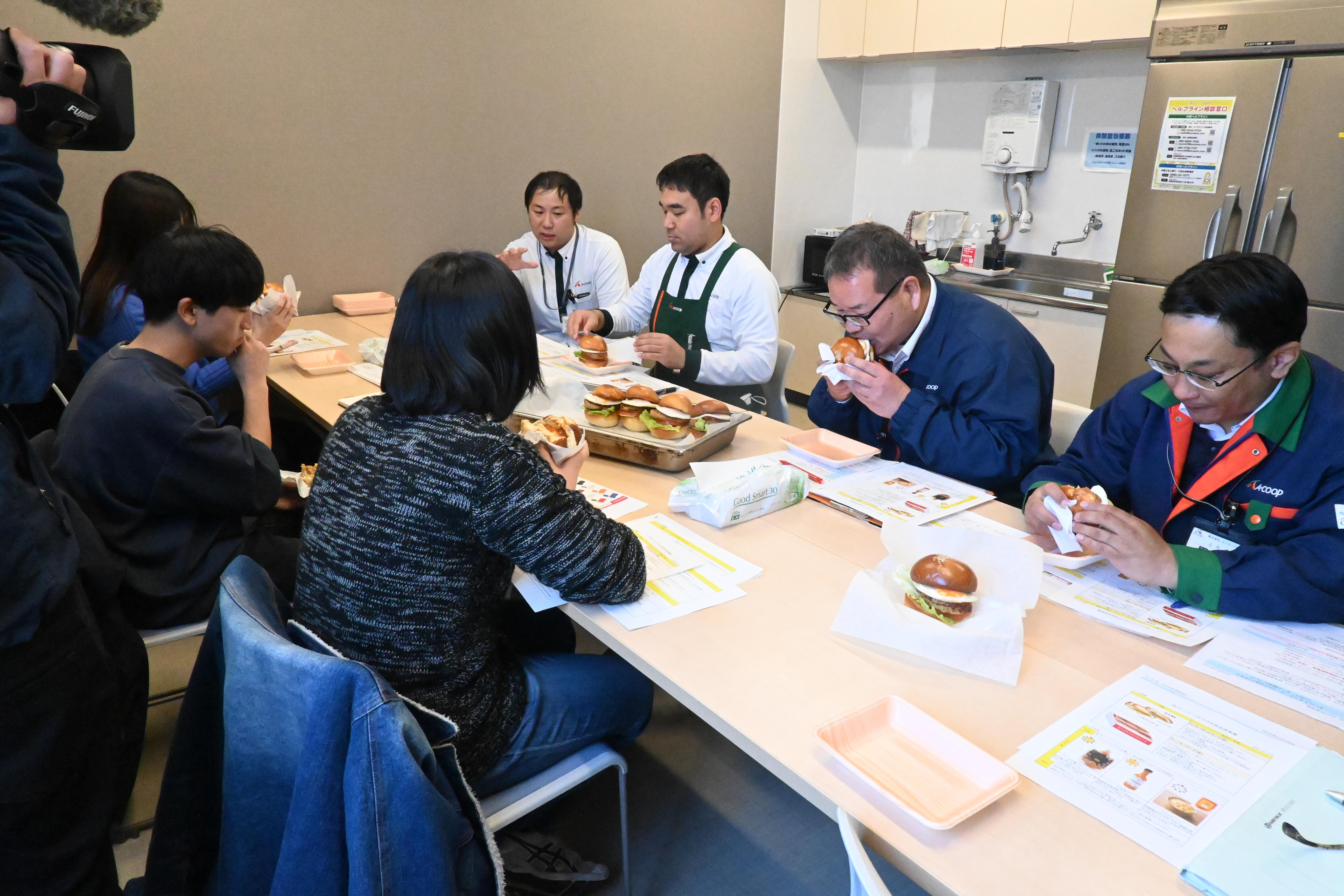 試食会.JPG