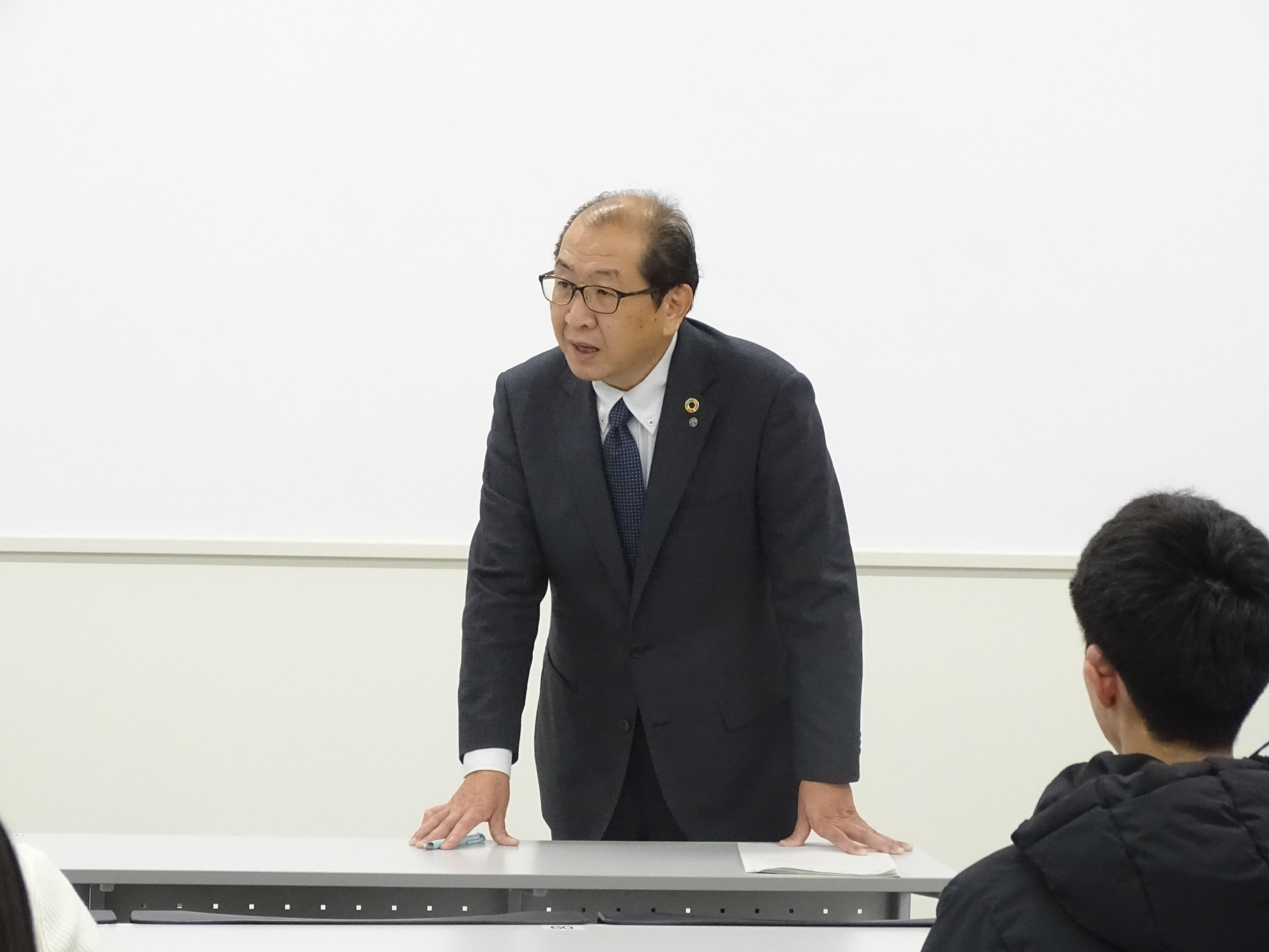学部長.JPG