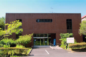 附属農業博物館