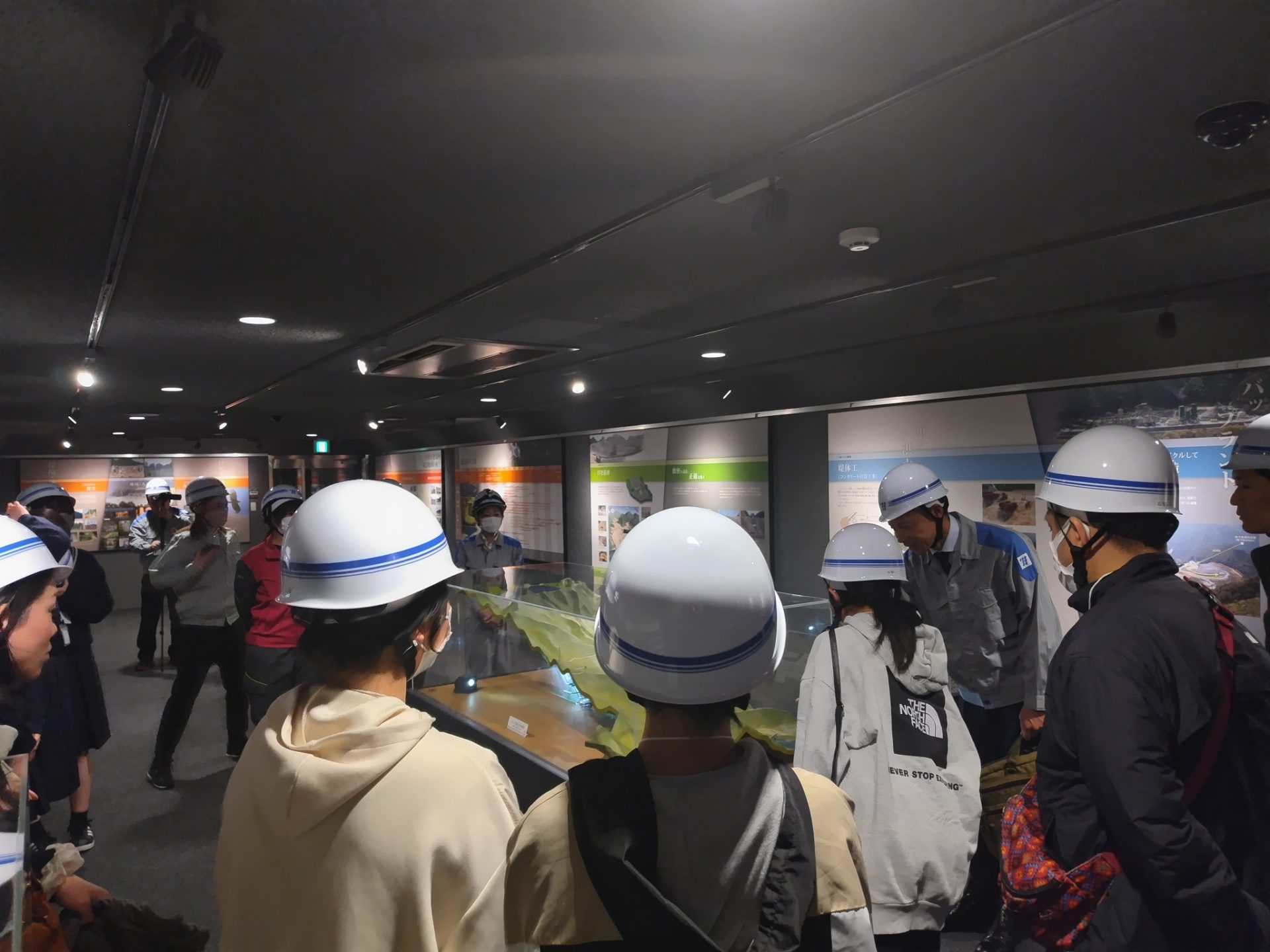 九州電力株式会社での施設見学会を行いました
