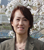 相賀　裕美子 氏