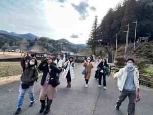 大分臼杵_道中.jpg