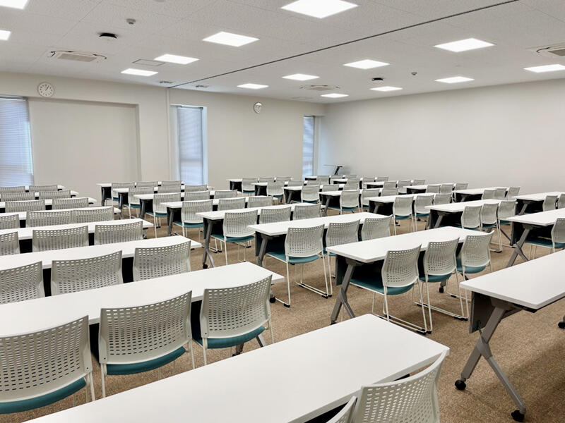 lectureroom_2F.jpg