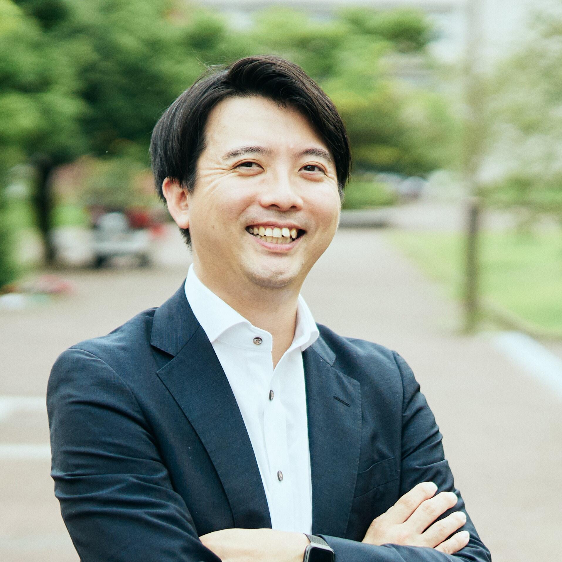 DSC09517_講師PHOTO正方形.jpg