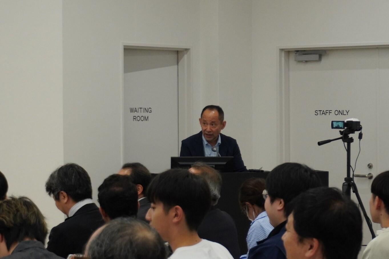 司会の武谷立教授