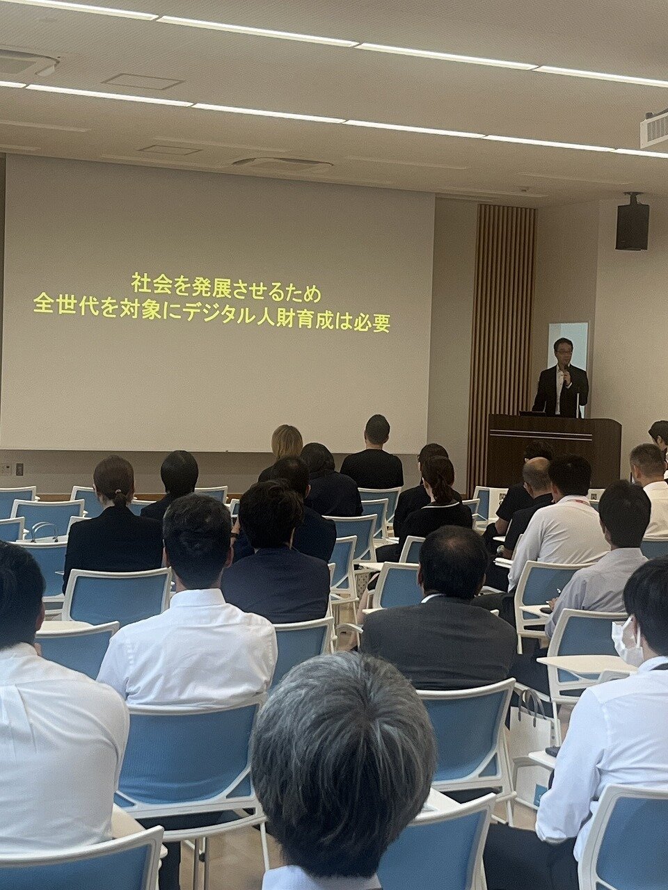 会場の様子