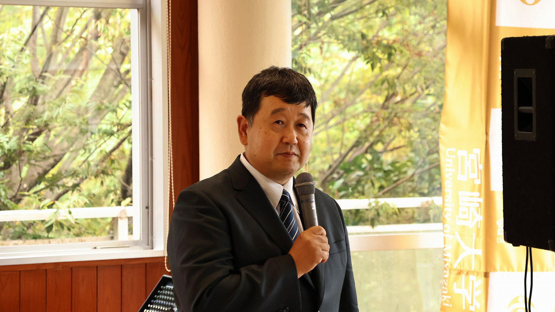 20251009_home10.jpg
