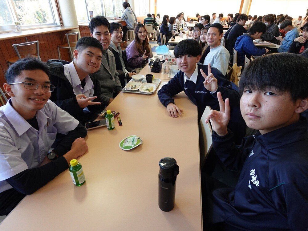 ランチ交流会の様子