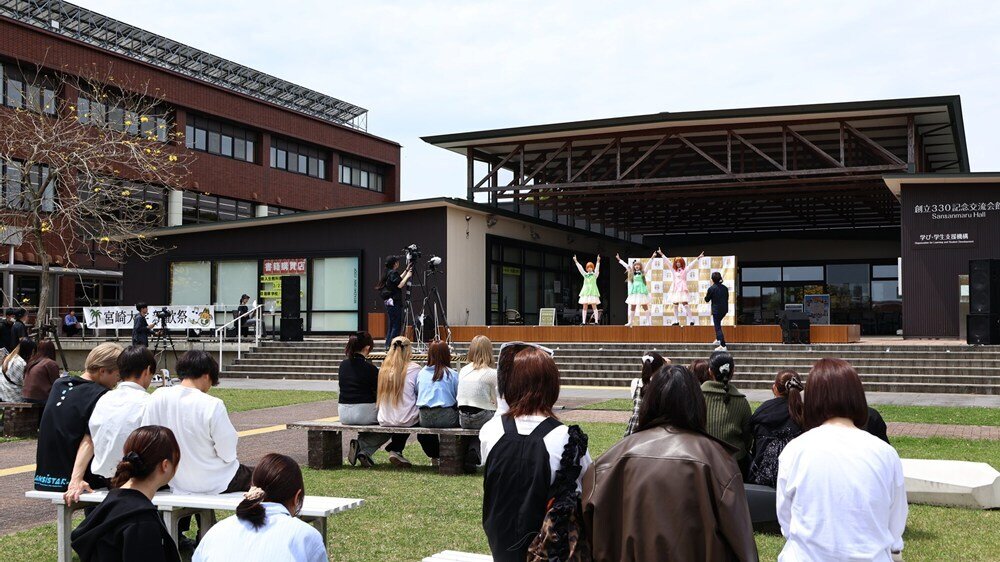 ステージの様子②