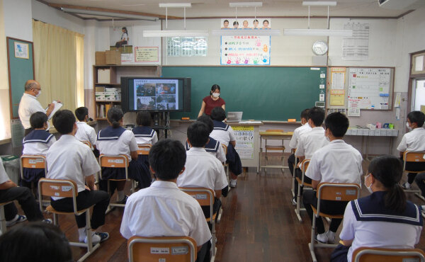 ama-education-explain-2.jpg